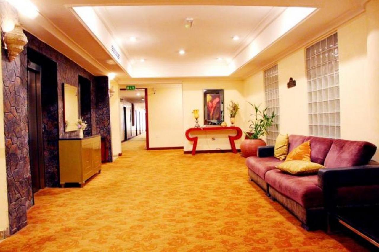 Room In Lodge - The Chelsea Hotel Abuja Exterior photo